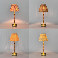 Lampe de table en rotin rechargeable 2700k pour restaurant, éclairage d'hôtel, décoration de luxe pour cadeaux de vacances ou lampe de bureau à domicile
