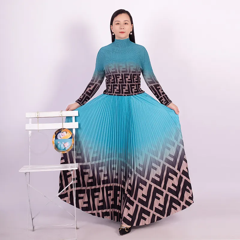 Tian Bao Miyake giyim 2023 yeni baskılı mısır pileli uzun kollu mizaç gevşek büyük boy kadın pleats iki parça setleri