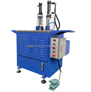 Machine de coupe automatique à angle droit à double <span class=keywords><strong>coin</strong></span> rond du système hydraulique à deux têtes à haut rendement - Product Image 2