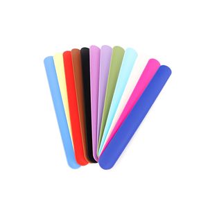 สายรัดข้อมือซิลิโคนสีพื้นแบบขายส่ง สำหรับใช้เป็นของแจก/ของพรีเมียม - Product Image 3