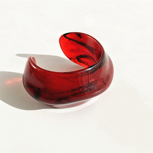 UJBOX, brazalete abierto acrílico ecológico para mujer, 7 colores, grueso, ajuste cómodo, muñeca ancha, joyería, regalo de moda - Product Image 5