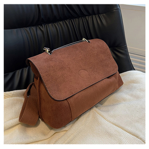 Bolso Mensajero de Material PU Moderno y Duradero. El forro interior está hecho de poliéster. Es adecuado para uso diario.3539 - Product Image 5