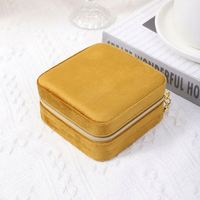 Boîte à bijoux de luxe en velours de haute qualité, portable, carrée, avec fermeture à boucle, étui de rangement pour bijoux, emballage sécurisé, tendance