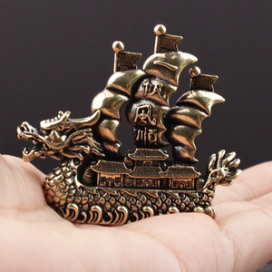 Adorno de barco dragón de latón, 2 uds., decoración de escritorio Feng Shui para el hogar y la oficina, símbolo de navegación sin problemas - Product Image 3