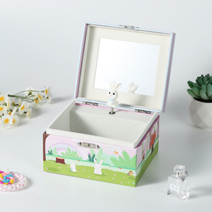 Caja Musical Personalizada Yiyu con Canción <span class=keywords><strong>de</strong></span> Conejito <span class=keywords><strong>de</strong></span> Pascua, Almacenamiento <span class=keywords><strong>de</strong></span> Joyas con Juguete Giratorio, Caja <span class=keywords><strong>de</strong></span> Regalo con Manivela para Niñas - Product Image 1