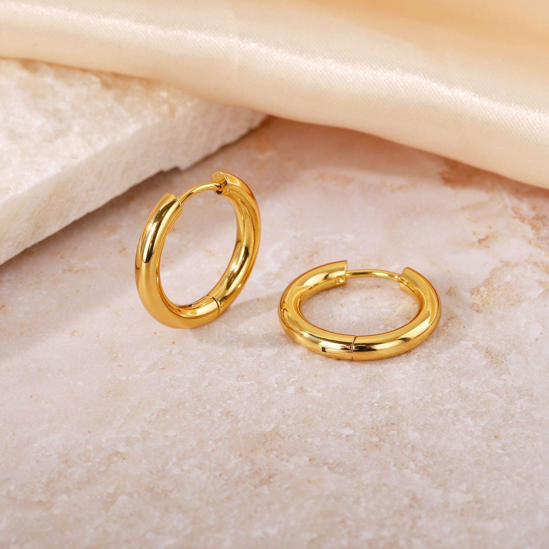 3.0 Diámetro interior dorado 14mm