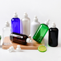Botella Cosmética de Plástico PET de 250 ml y 500 ml, Corta y Ancha, con Tapa de Presión UV, en Colores Azul, Blanco y Ámbar, Opciones de Color Transparente y Negro para Champú