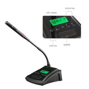 Système de microphone sans fil UHF professionnel à quatre canaux GAW-H04 pour salle de conférence et prise de parole en public - Product Image 2