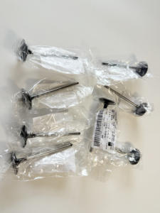 Katup Intake & Exhaust Berkualitas Tinggi & Tappet Katup untuk Mesin VW Audi 3.6 3.7 4.2 Model 022109611L 077109601Q 077109611S - Product Image 3