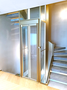 3 Katlı Küçük Ev Asansörü, Camlı Açık Kabinli Ev Tipi Asansörler, Küçük Ev Pnömatik Asansör - Product Image 1