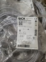 Un câble de capteur SICK YG2A14050VB3XLEAX neuf