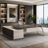 Bureau de direction en L haut de gamme avec rangement latéral, pieds en métal, table de PDG/directeur pour suite d'entreprise de luxe