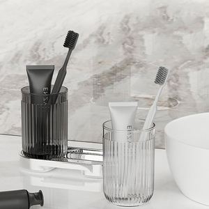 Gobelet de voyage multifonctionnel transparent coloré pour bain de bouche, brosse à dents et dentifrice - Product Image 3