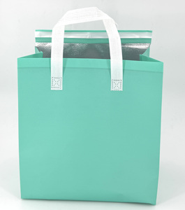 Sacs isothermes personnalisables multi-tailles pour boissons chaudes et froides, en tissu non tissé, pour emporter - Product Image 2