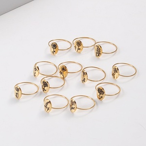 Anillo fino <span class=keywords><strong>de</strong></span> acero inoxidable para mujer, sortija <span class=keywords><strong>de</strong></span> oro sólido <span class=keywords><strong>de</strong></span> 18k con flor <span class=keywords><strong>de</strong></span> nacimiento, sortija <span class=keywords><strong>de</strong></span> joyería <span class=keywords><strong>de</strong></span> regalo para cumpleaños y Día <span class=keywords><strong>de</strong></span> la madre - Product Image 1