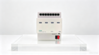 Actionneur de commutation KNX 4 voies 230V AC, montage sur rail DIN, protection IP20, capacité de coupure 10A pour la domotique et l'automatisation des bâtiments