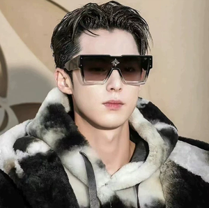 European American High-End Women's Diamond-<b>Studded</b> Sunglasses UV400 Box Jumpsuit Fashionable Sunscreen Sunshade Personalities - Product Image 3