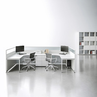 Système de bureaux modernes en L pour 4 personnes avec cloison et armoire centrale pour bureau à aire ouverte