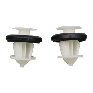 La hebilla del panel de la puerta impermeable y absorbente de golpes es adecuada para Chery Tiggo - Product Image 1