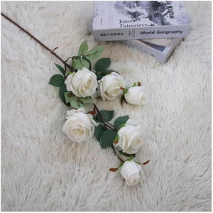 Fiori Artificiali all'Ingrosso, Rosa in Seta a 6 Bracci per Decorazioni Matrimoniali, Fiori Artificiali in Plastica Effetto Reale - Product Image 1