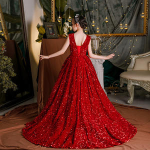 Vestidos de Novia para Niñas con Diseño Europeo, Vestido Rojo con Lentejuelas y Flores para Niña de las Flores - Product Image 2