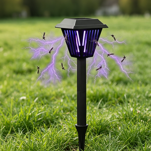 Lampe Solaire Anti-Moustiques Extérieure Étanche à LED UV, Piège à Insectes Alimenté par Énergie Solaire pour Jardin, Pelouse, Patio, Allée - Product Image 1