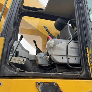 รถขุดขนาดใหญ่สำหรับอุตสาหกรรมหนัก 80 ตัน คุณภาพสูง รถขุดตีนตะขาบยี่ห้อ KOMATSU รุ่น PC800 มือสอง - Product Image 4