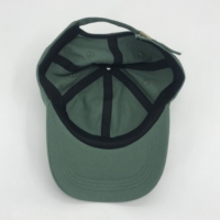 Gorra de Béisbol Yukaihe Personalizada de Algodón Verde y Blanco con Logotipo Bordado en la Parte Trasera y Delantera, Gorra de Béisbol Suave Sin Estructura con Cierre a Presión