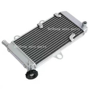 Radiador Ya-ma-ha Mt03 Mt-03 320cc <span class=keywords><strong>XT</strong></span> <span class=keywords><strong>660</strong></span> <span class=keywords><strong>R</strong></span> x XT660 XF-M370 radiatore moto B04e246100 - Product Image 3