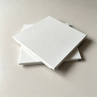 Plafonds en aluminium coloré de design moderne, panneaux de faux plafond en métal perforé sur mesure pour l'intérieur