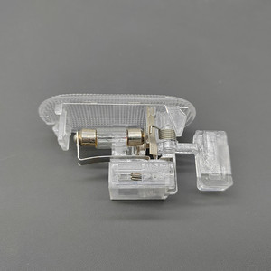 Lampe de boîte à gants 1J0947301 pour VW Passat B5 Touran Polo Octavia Bora Golf, éclairage intérieur en plastique - Product Image 1