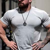 Pendentif personnalisé en forme de disque de poids, acier inoxydable, collier disque haltère, bijoux de gym minimalistes urbains pour hommes, gravable