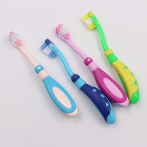 Cepillo de dientes infantil colorido con cerdas suaves y cabezal pequeño, cepillo de dientes manual para niños - Product Image 4