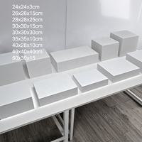Présentoir et support de buffet en acrylique blanc pour desserts et gâteaux, vente en gros 2026