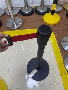 Sang trọng màu đen có thể thu vào kiểm soát hàng đợi đứng <span class=keywords><strong>Stackable</strong></span> vành đai stanchion hàng rào giao thông - Product Image 4