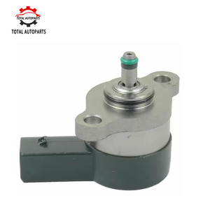 Vanne de commande de régulateur de pression d'injection de pompe à carburant OEM 0281002241 pour pièces de rechange automatiques Mer-cedes-Ben-z <span class=keywords><strong>CDI</strong></span> en métal noir - Product Image 4