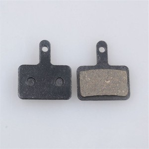 Plaquettes de frein pour VTT M355 en métal composite résine semi-métallique, plaquettes de frein à disque durables - Product Image 1