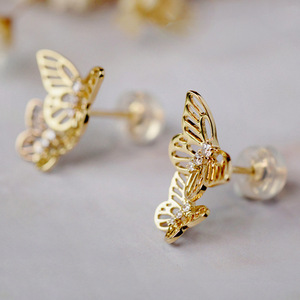 Orecchini a Farfalla Traforati per Donne, Orecchini Scintillanti a Forma di Farfalla, Gioielli di Moda Quotidiana - Product Image 4