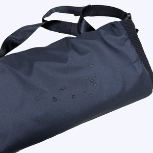 Chauffe-mains de football américain avec poche imperméable au vent en flanelle blanche Chauffe-mains pour jeunes et adultes - Product Image 2