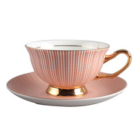 Taza de porcelana China de hueso hecha a mano, capuchino, taza de café Rosa sencilla con juego de platillo con mango dorado