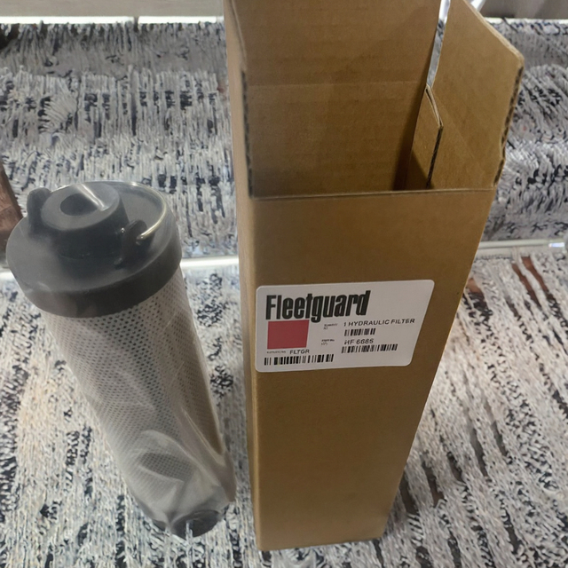 HF6885 Hydraulic Filter Fleetguard Type Oil Filter Element Concrete Pump Replacement Filter