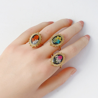 Bague en résine avec fleurs séchées véritables, faite à la main, ovale, dorée, réglable, bijoux floraux pressés naturels, cadeau pour femmes