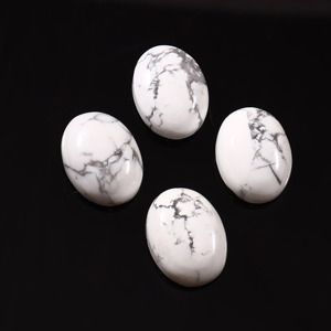 Cabochon ovale en howlite blanche naturelle de luxe 5x3 MM, pierre précieuse lisse et non montée pour la fabrication de bagues, boucles d'oreilles, pendentifs, bracelets et bijoux - Product Image 1