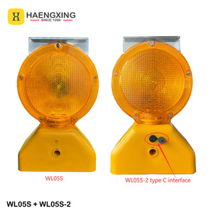 Luce di Segnalazione Stradale Lampeggiante Solare a LED Rosso per Sicurezza Stradale - Product Image 6