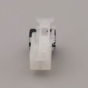 Connecteur non scellé à 1 broche femelle pour câbles de prise de courant 7123-6010 - Product Image 4