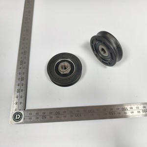 Venta directa de fábrica de piezas de elevador de alta calidad Rodillo de puerta excéntrico de cabina de mina 3201.05.0032 <span class=keywords><strong>C</strong></span> D = 56mm M10 - Product Image 2