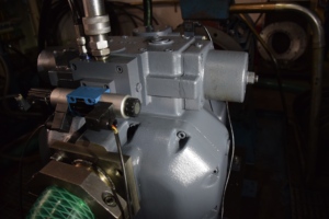 Pompe à pistons axiaux haute pression A2V355/A2V250/A2V500/A2V1000 350 bars Garantie 1 an Raccordement 2 3/8 po - Product Image 2