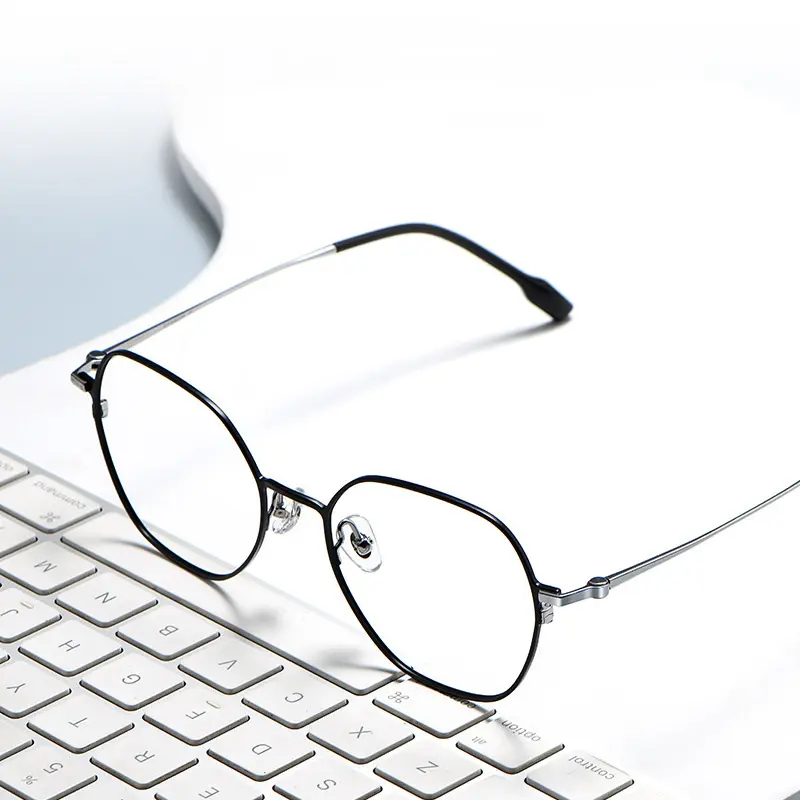 2024 Newest Sunglasses Luxury Designer Glass Frames Optical Glasses Anti Blue Light Metal Round Eyeglasses Frames G