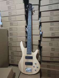 Guitare <span class=keywords><strong>Basse</strong></span> <span class=keywords><strong>5</strong></span> <span class=keywords><strong>Cordes</strong></span> Professionnelle Personnalisée 2026 en Érable et Coria, Finition Brillante, Vente en Gros - Product Image 5