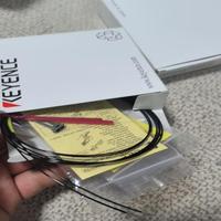 Unidad de Sensor de Flujo FU-58U, Dispersión Térmica, 24VDC, Analógico, Industrial, para Monitoreo y Medición de Flujo de Líquidos, Nuevo